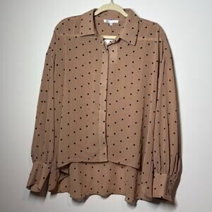 DR2 Top Women M Tan Black Polka Dot Button Up High Low Officecore Career Modest